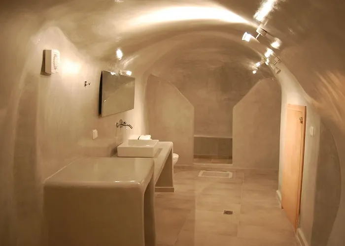 Villa Kalisperis Cave