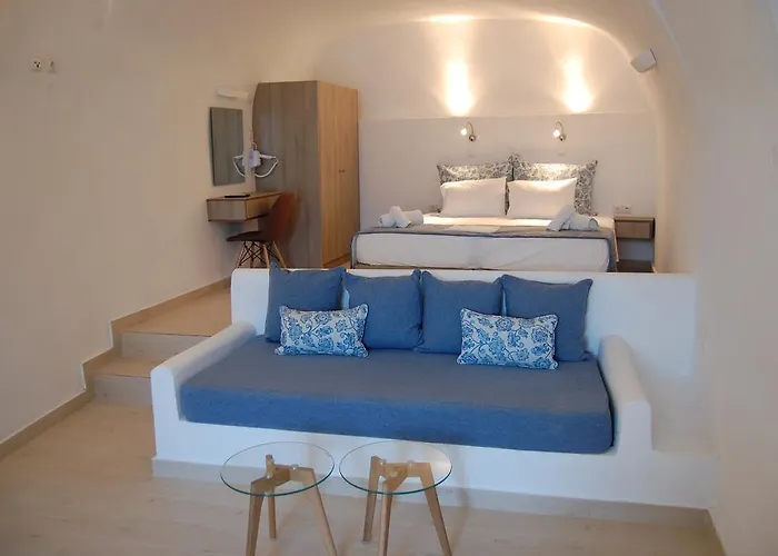 Villa Kalisperis Cave Houses *