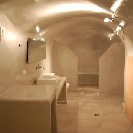 Villa Kalisperis Cave Houses